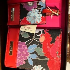 Trina Turk passport and luggage tag set. New in box! Great gift